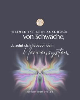 Wann hast du das letzte Mal so richtig aus tiefster Seele geweint?

Nicht nur leise ein paar Tränchen bei einem Liebesfilm verdrückt, sondern das Weinen, bei dem du merkst: Das geht tiefer, da will endlich was gesehen, gehört und gefühlt werden.

Was danach passiert ist meist das Gefühl körperlich leer und erschöpft zu sein, ganz so, als hättest du untrainierteinen einen Marathon gelaufen.

Das ist auch kein Wunder, denn dein Körper läuft bei solchen Gefühlsausbrüchen tatsächlich auf Hochtouren. Was er danach braucht, sind keine Beschimpfungen als „Schwächling“ oder die Ansage sich einfach mal zusammenreißen, es braucht dringend: Ruhe, Nähe und das Gefühl von Sicherheit.

🫶 Dein Körper ist nicht dein Gegner. Er ist ein unglaublich weises Körperwesen, das dich mit jeder Spannung, jeder Träne, jedem Seufzer liebevoll daran erinnert:

„Hey, es ist gerade alles zu viel.“
„Ich brauche eine Pause.“
„Kannst du bitte mal kurz durchatmen?“

Doch genau das verlernen viele von uns. Es wird funktioniert, gescrollt, weg gelächelt und einfach weiter gemacht. So lange 
Bis das Nervensystem irgendwann schreit: Jetzt reicht es, wir müssen unbedingt den angestauten Druck abbauen, ob du willst oder nicht!

Wenn du spürst, dass dein Nervensystem überreizt ist und du lernen möchtest, wie du es liebevoll Schritt für Schritt in die Selbstregulation führen kannst, dann hüpf in meinen neuen Newsletter.

Dort teile ich morgen Abend ganz einfache, körperorientierte Übungen, die dich von einer Reizüberflutung zurück in ein Gefühl von Entspannung und Sicherheit führen können.

Die Kunst liegt bei jedem Veränderungswunsch allerdings im TUN. Kleine Übungen, mit großer Wirkung🫶🏼

👉 Den Link zum Newsletter findest du in meiner Bio. Hüpf gern rein, ich freu mich auf dich und dein Nervensystem✨

#nervensystemregulation #traumaintegration #selbstregulation #körperweisheit #burnoutprävention #somatichealing #achtsamkeitimalltag #stressregulation